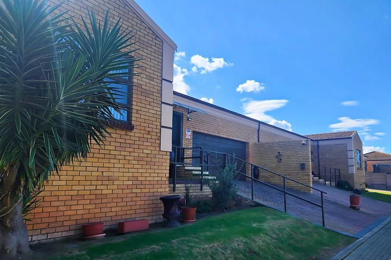 3 Bedroom Property for Sale in Island View Western Cape
